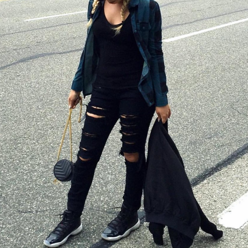 Black Ripped Denim - Picture 2 of 3